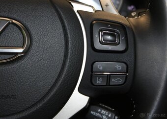 Lexus NX 300h benzín automat - 13