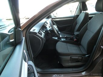 Škoda Octavia 1.2 TSi 77kW klima, 2x kola - 13