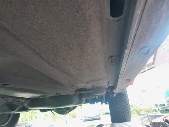 VW Caddy 2.0 TDI 4Motion 4x4 81 kw - 13