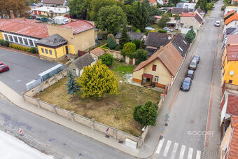 Prodej stavebního pozemku 663 m² v centru Jiren – s menším r - 13