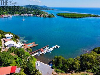 Two Story Wooden Home Czech Village, Roatan - 13