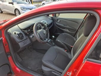 Renault Clio - 13