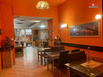 Prodej restaurace, stravování, 360 m², Bílovec, ul. Dukelská - 13