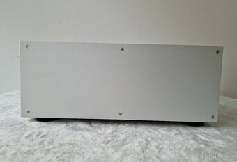 Koncové zesilovače - 2 × monoblok 8300MB - 13