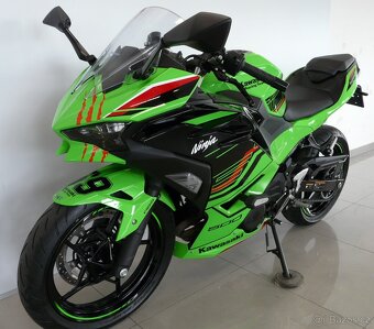 Kawasaki Ninja 500 kategorie A2 - 13
