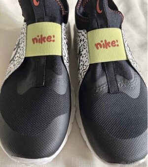 Nové dětské boty NIKE -vel. 40-stélka 25cm - 13