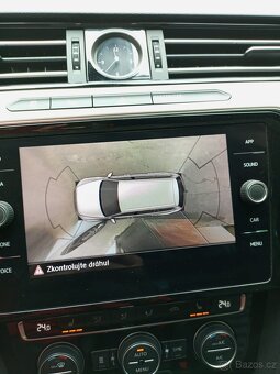 VW Passat B8 combi TDi 140kw 4motion Webasto R-Line Highline - 13