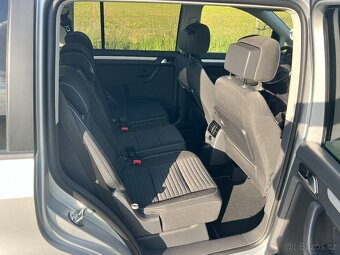 ► VW TOURAN 2.0TDI 103KW CUP EDITION XENONY-LED-NAVI 7 MÍST - 13