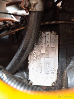 Kloubový malotraktor Agrozet TZ-4K-14 r.v. 1990 - 13