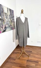 Kašmírové šaty Sandra Fortelli ( PC 8.900 Kč ) - 13
