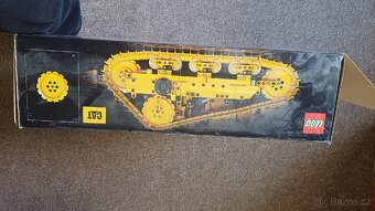 Lego technic 42131 Buldozer CAT - 13