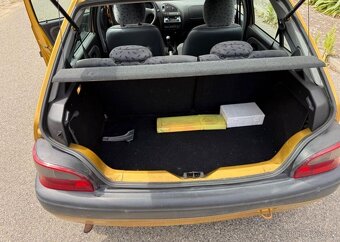 Citroën Saxo 1,1 i platná stk , dobrý stav benzín - 13