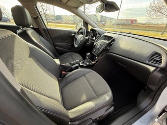 Opel Astra combi - 1.6CDTi 81kW - 1.majitel - 182.661Km - 13