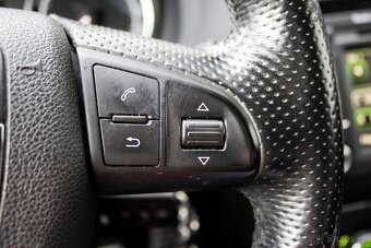 Škoda Octavia 2.0 TDI CR DPF RS DSG - 13