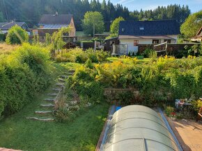 Prodám dům v Krušných horách,  obytná 300m2, pozemek 1177m2. - 13