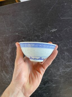 Tradiční čínská porcelánová miska s motivem draka - 13