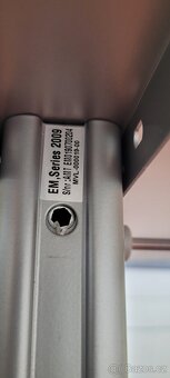 Kancelářský stůl, výškově nastavitelný - 13