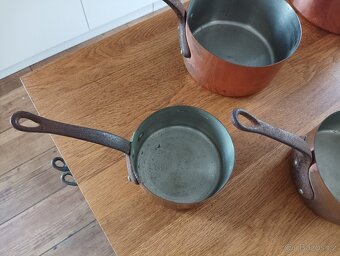 KVALITNÍ MĚDĚNÉ HRNCE TOURNUS FRANCIE 70. LÉTA - 13