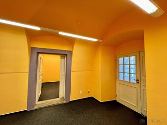 Pronájem kanceláře 30 m² Masarykovo nám., Stříbro - 13