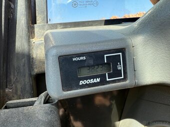 Pásové rypadlo Doosan DX85R - 13