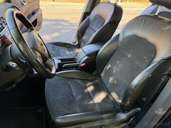 Škoda Superb combi DSG 2.0 TSI 147 kW rok 2011 - 13