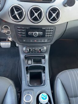 Mercedes-Benz B 180 CDI - 13