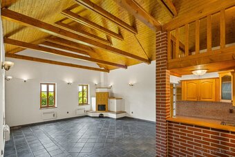 Prodej rodinného domu 600 m² / pozemek 3352 m²  obec Plískov - 13
