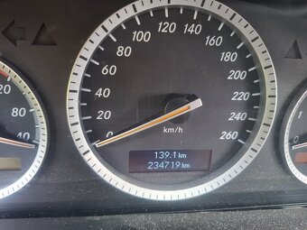 Mercedes c w204  220 Cdi r.v 2007 - 13