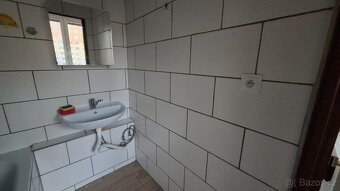Pronájem bytu 2+1, 5. patro, balkon, ul. Dřínovská, Chomutov - 13