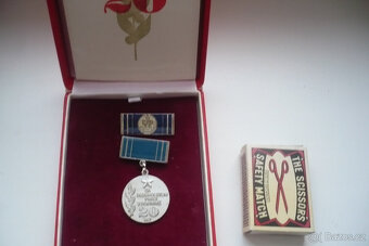 Odznaky a vyznamenání - 13