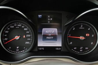 Mercedes Benz C 200 d, 100kW (2017) - 13