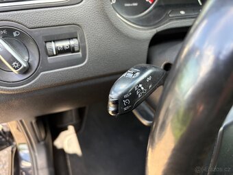 Volkswagen Polo 1.6 TDI Highline - 13