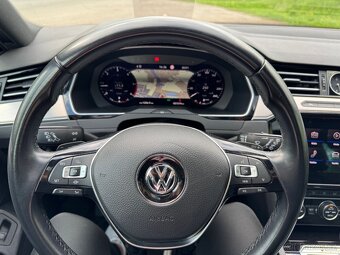 VW Passat B8 Highline 4x4 DSG - 13