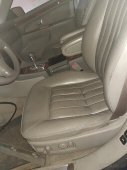 AUDI A8, S8 D2 - sedačky - 13