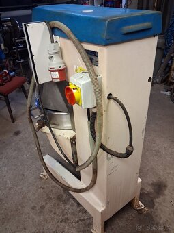 Prodám robot, hnětač 40L, lze řadit rychlosti za provozu - 13