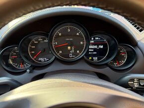 2013 Porsche Cayenne 3,0 Diesel 180kw odpočet DPH - 13