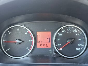 Mitsubishi L200 - 13