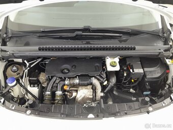 Peugeot 3008 1,6 HDI - 13