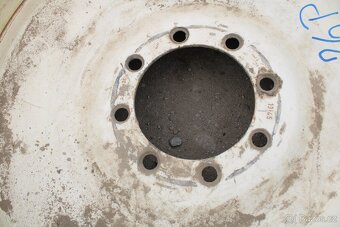 Zetor crystal zadní kola ráfky disky 18,4-34 16 pláten 3,5cm - 13