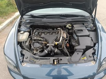 Volvo C70, 2.0D 100kW, manual, cabrio - 13