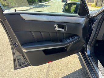 Mercedes Benz E350 CDI 4Matic - 13