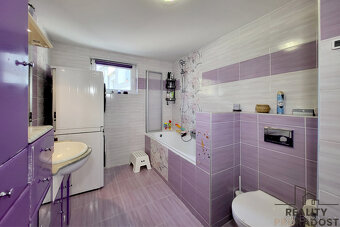 Prodej rodinného domu 120 m2, zahrada 1128 m2 - 13