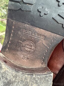 Dámské kožené chelsea boty Baťa (39/40) - 13