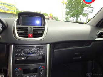 Peugeot 207 1,6 HDI - 13