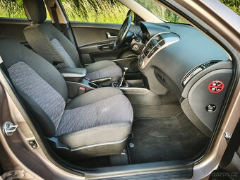 Kia Ceed 1.6 CRDi Combi po servise za 21tis.Kč - 13