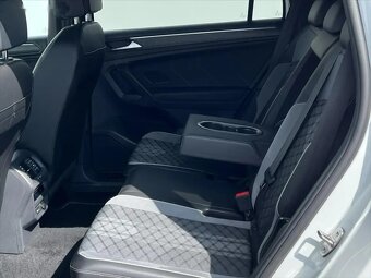 Volkswagen Tiguan Allspace, 2,0 TDi 110 kW 7DSG 4Motion R- - 13
