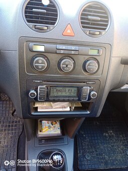 VW CADDY 1.9 55kw TDI rok 2010 - 13