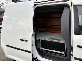 Volkswagen Caddy 1.6 TDI 55kW KLIMA VESTAVBA ZAHRADKA - 13