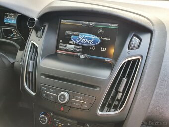 Ford Focus Turnier 1.5TDCi 88kW 132tkm Press&Drive - 13