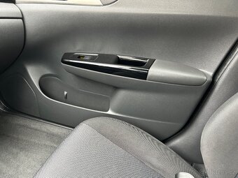 Subaru Impreza 2.5T WRX - 13